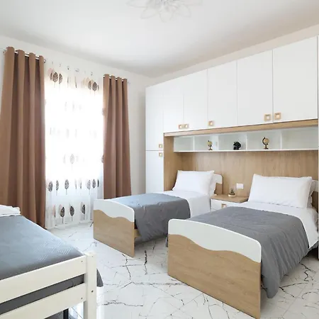 Apartament Free Parking Elmi - Due Passi Dal Maggiore