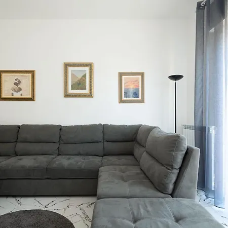 Free Parking - Due Passi Dal Maggiore Apartment Arona