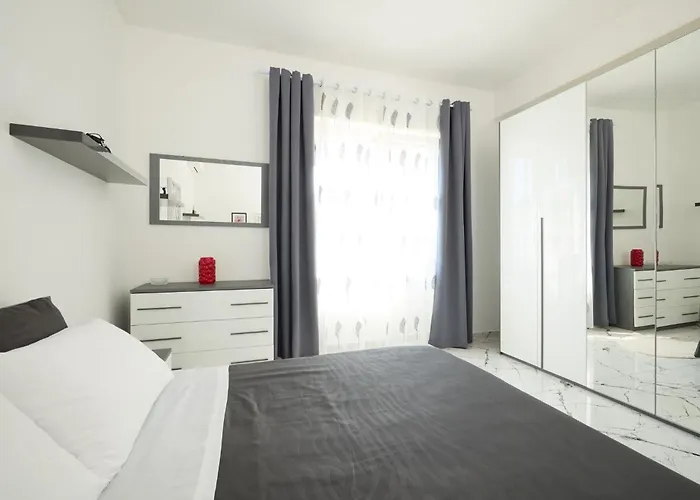 Apartment Free Parking Elmi - Due Passi Dal Maggiore *